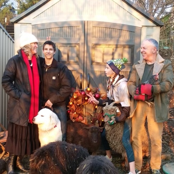 Meet your Posher, Roni - Picture 1 of 1